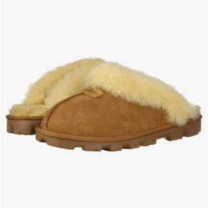 UGG Women's Coquette Slipper, size 9